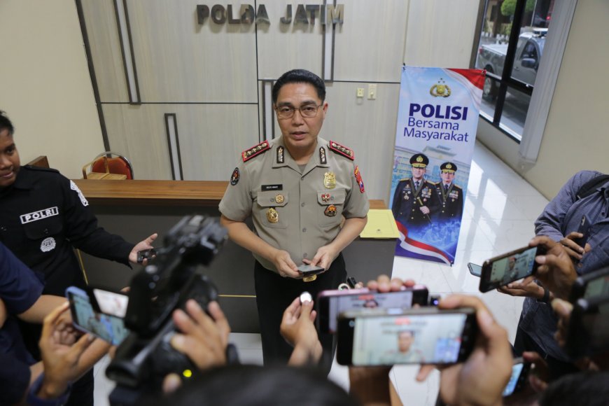 *Polda Jatim Sampaikan Belasungkawa atas Tiga Korban Jiwa Karhutla di Probolinggo*